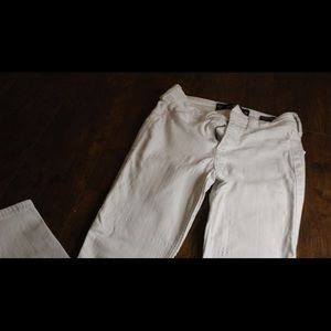 WHITE SKINNY JEANS HOLISTER